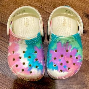 Toddler size 6 Crocs